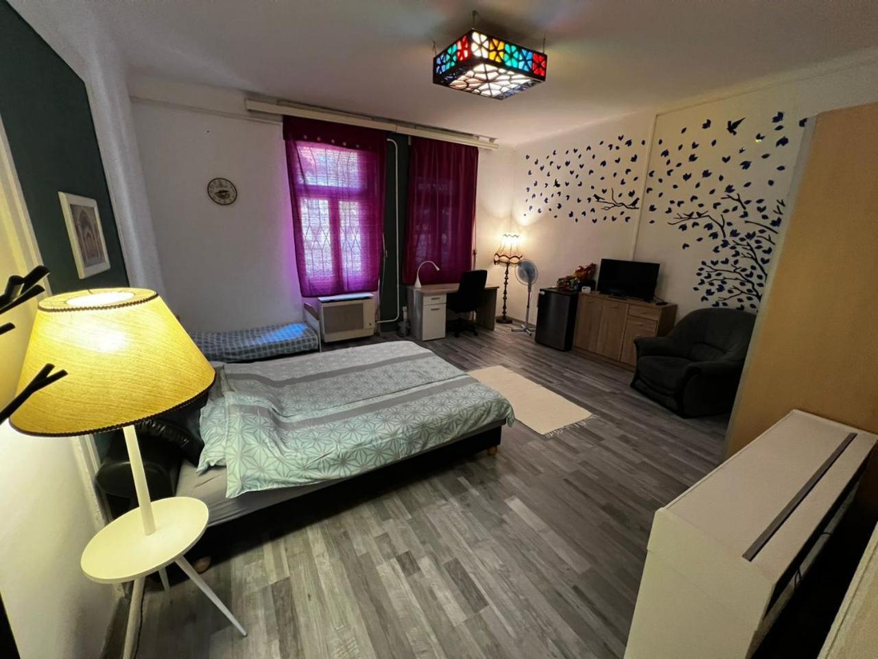 Szeged Apartment Exteriör bild