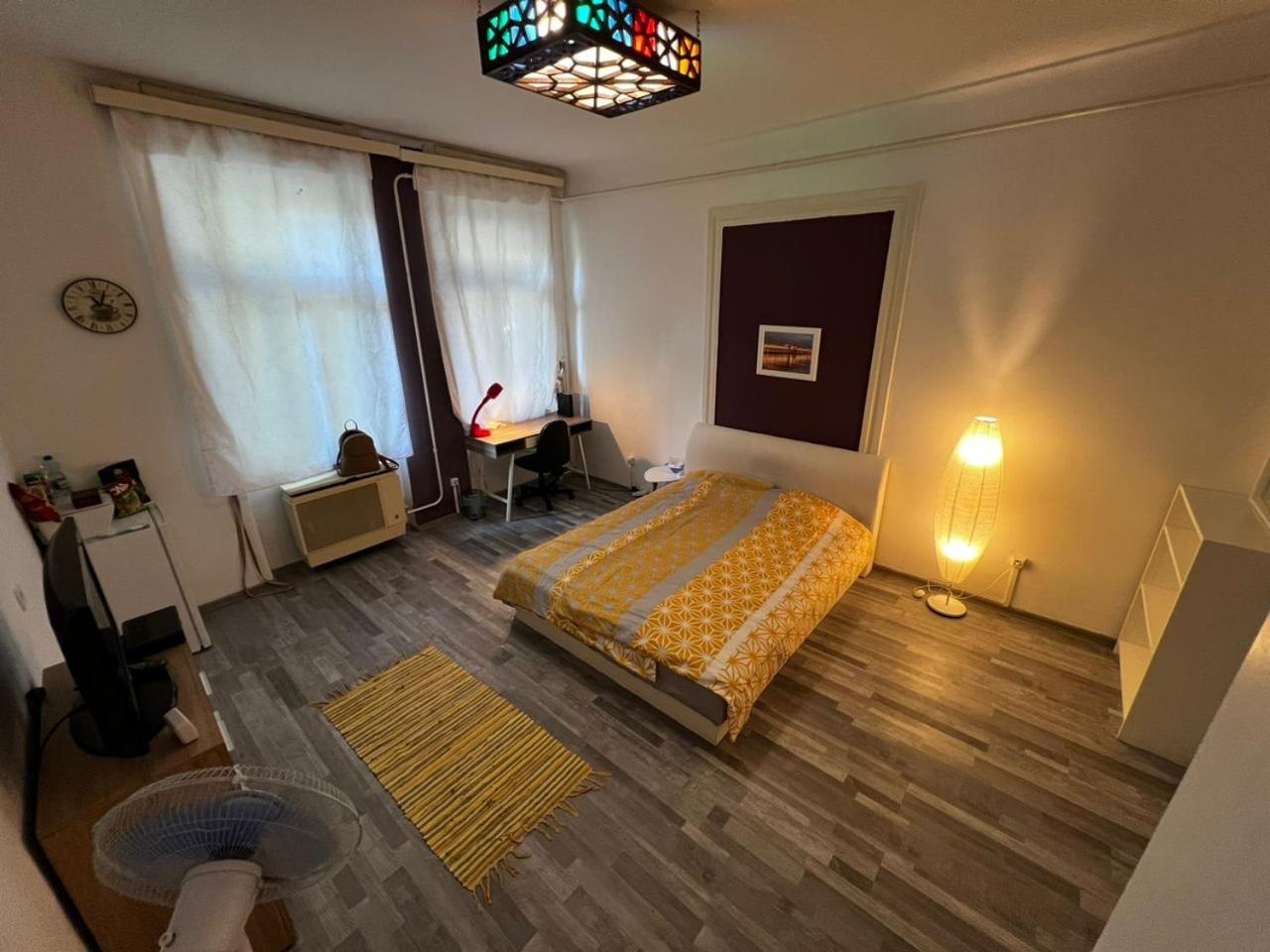 Szeged Apartment Exteriör bild